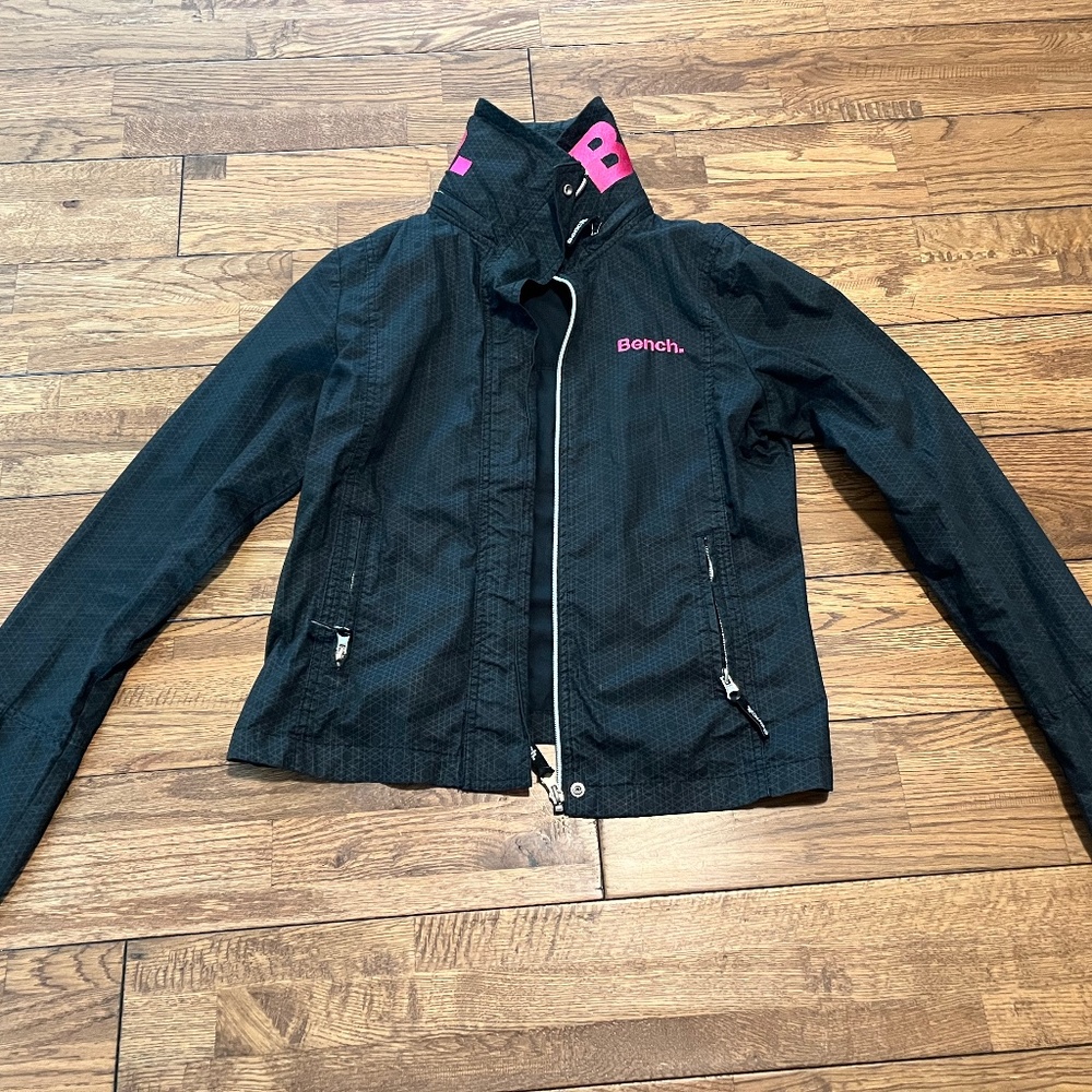 Bench Lightweight Jacket with Hood
